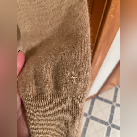 NAADAM Cashmere V-Neck Pullover Sweater in Camel - Picture 6 of 9